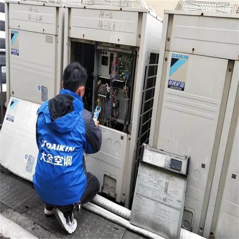 深圳大鹏新区南澳柜机空调跳闸故障维修